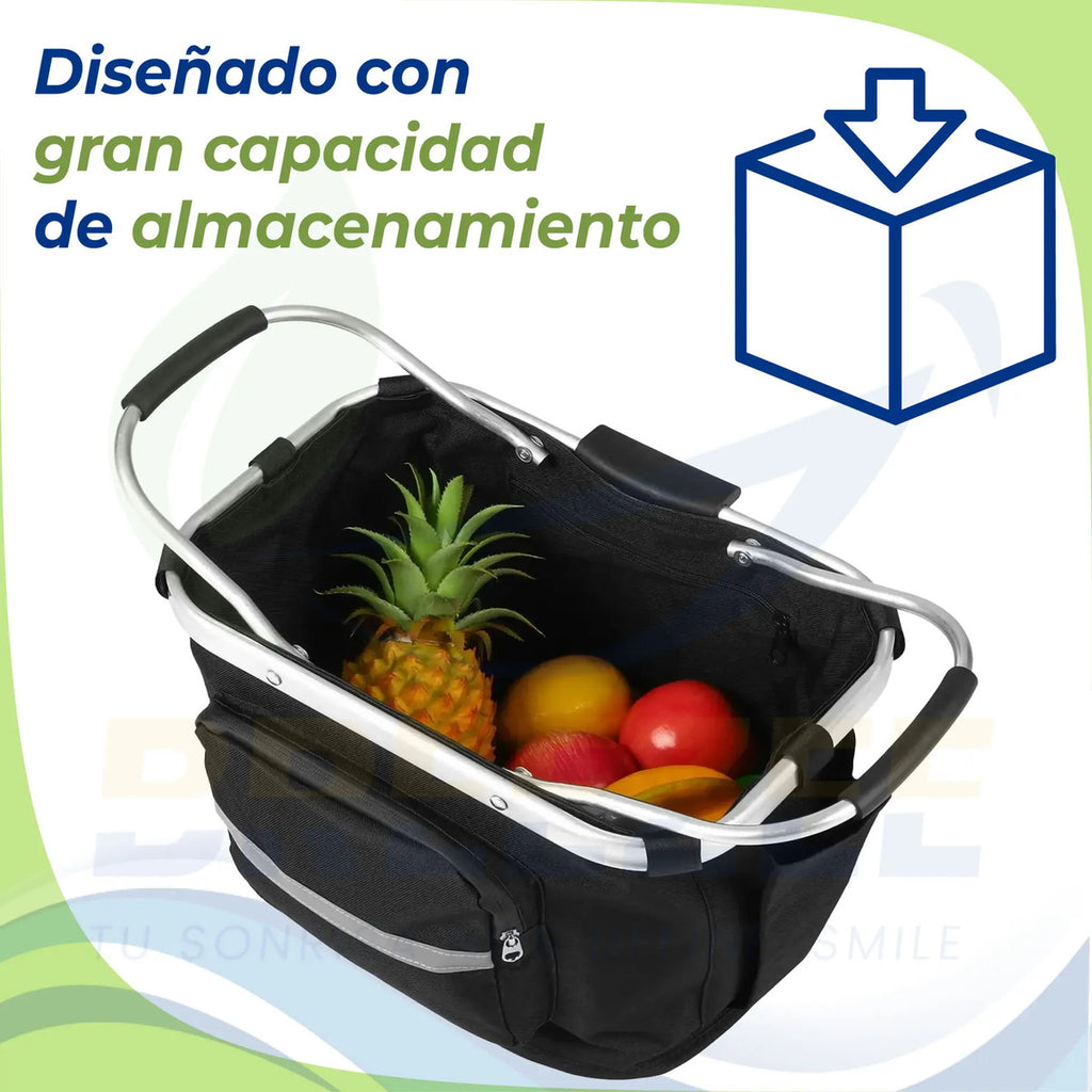 Gran capacidad de almacenamiento: la canasta abierta con fruta dentro