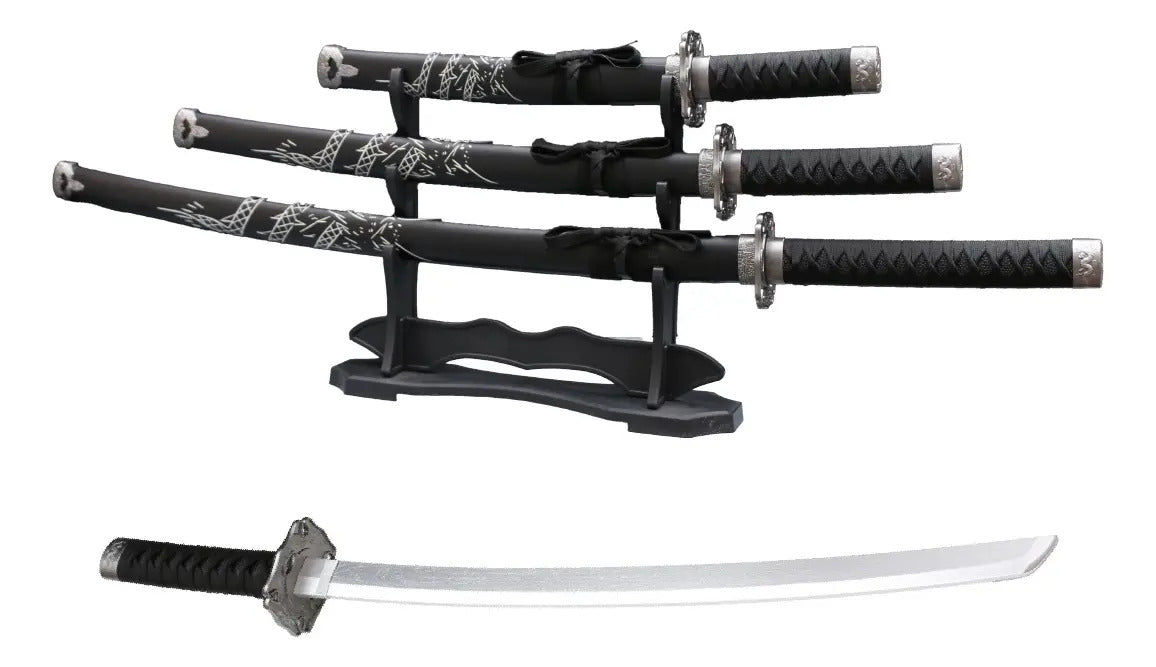 Set de 3 Katanas Decorativas con Soporte para Cosplay — BREEZEE