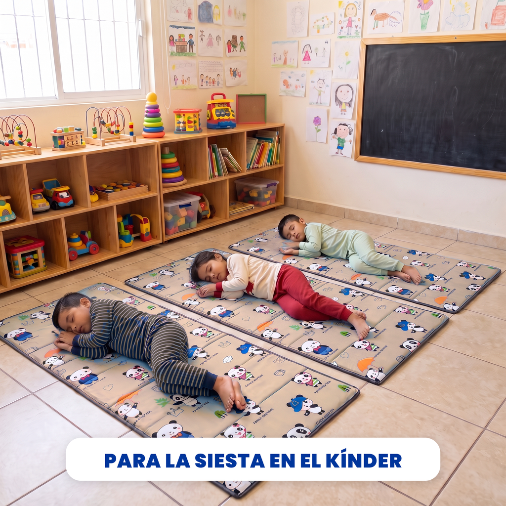 Tapete para siesta extra acolchado estampado panda beige, en el kínder