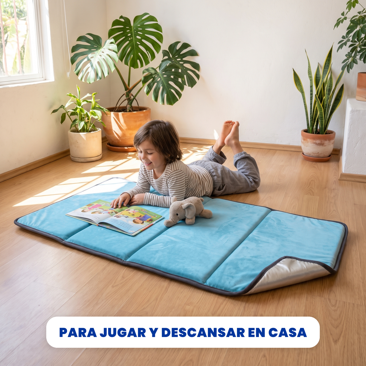 Tapete para siesta de felpa suave 2 cm azul celeste, niño en casa