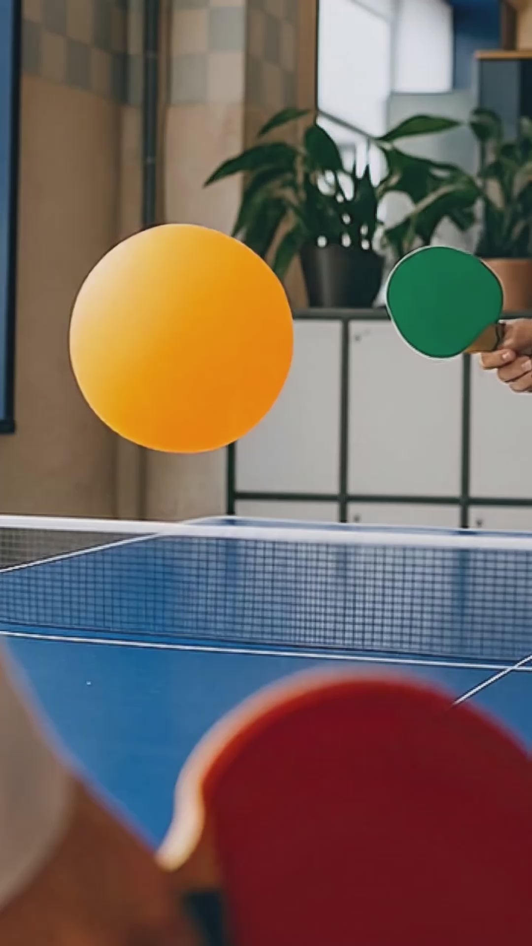 Video: set de 60 pelotas de ping pong BREEZEE con bote